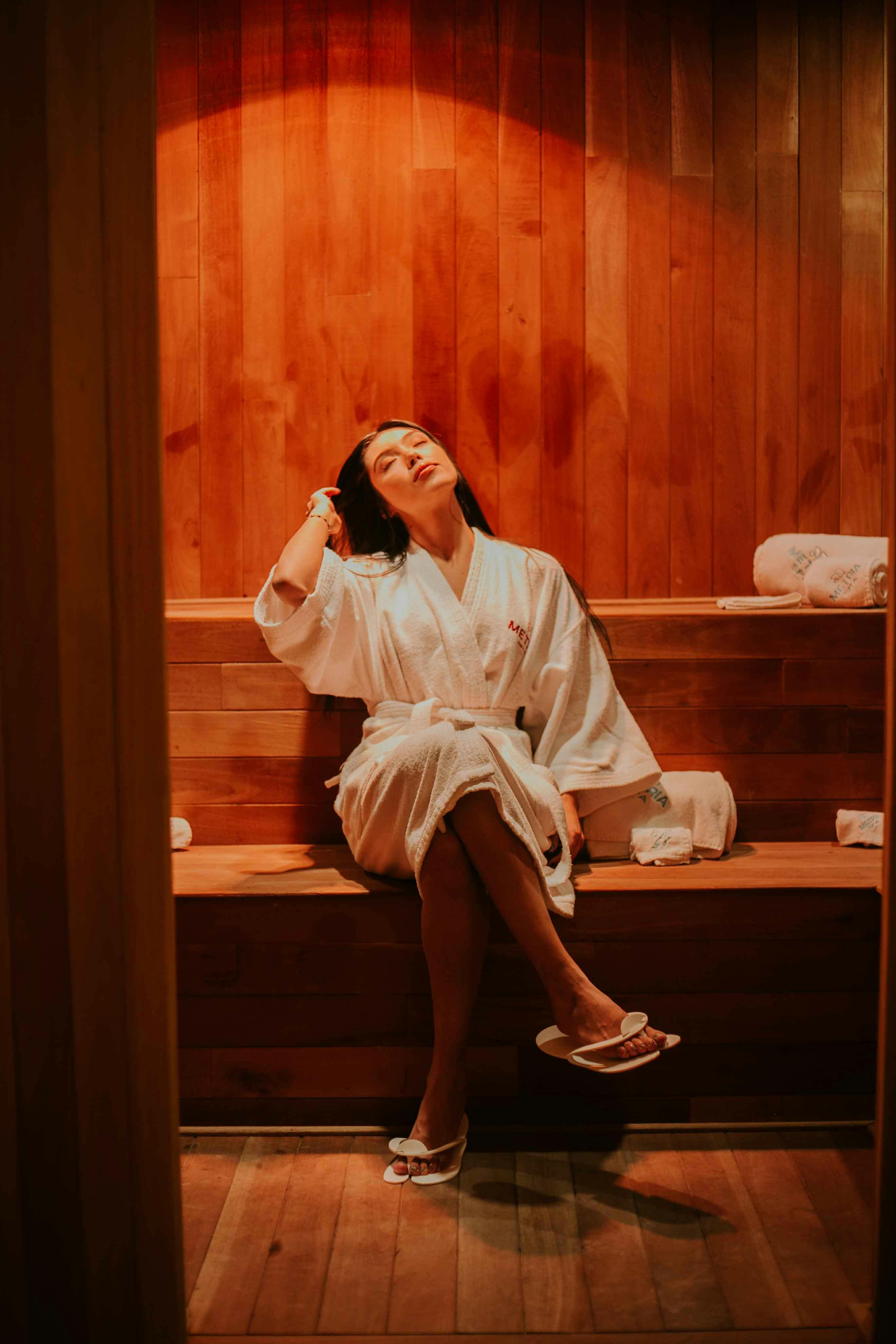 Awin Infrared Saunas – At-Home Wellness & Recovery